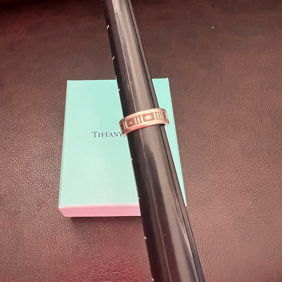 Tiffany & Co Vintage Ring Atlas Band Sterling Silver Size 6 - Picture 4 of 7